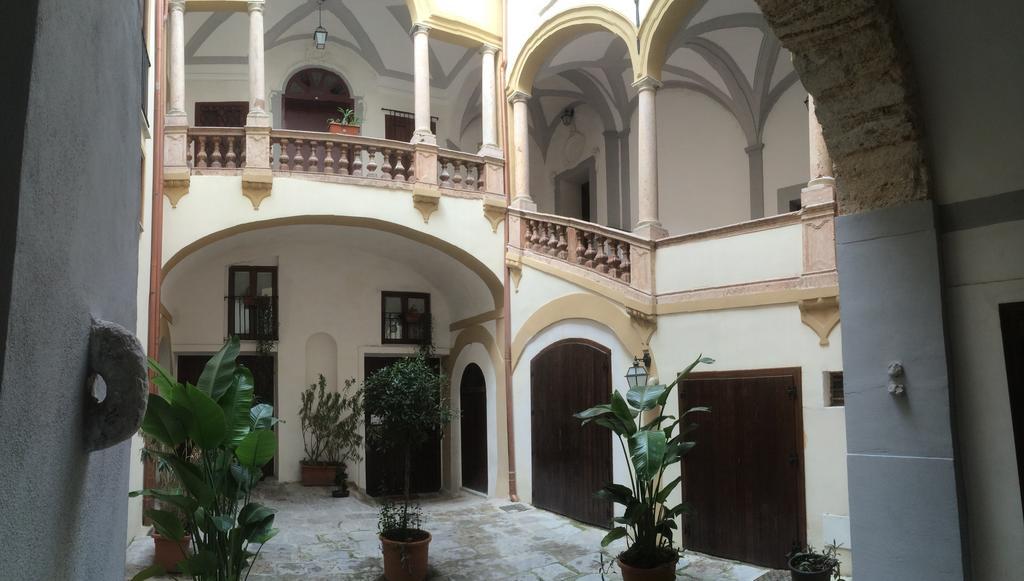 Foresteria Dell' Alloro Apartamento Palermo